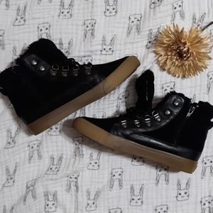 American Eagle black boots